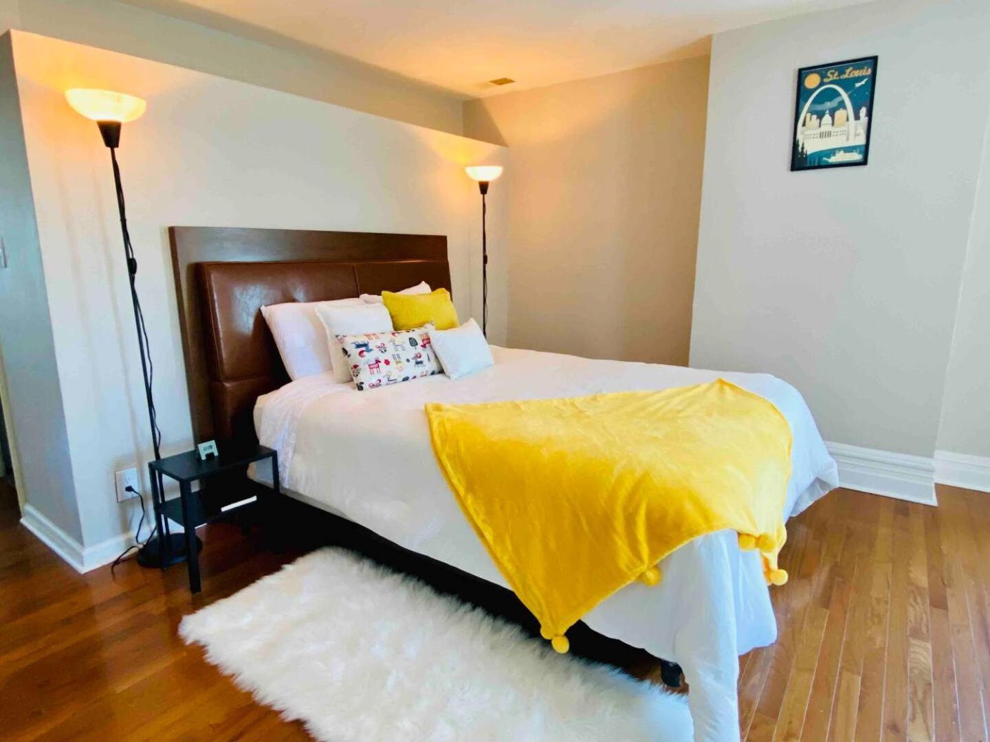Appartamento Waterman Blvd Tower Grove Esterno foto