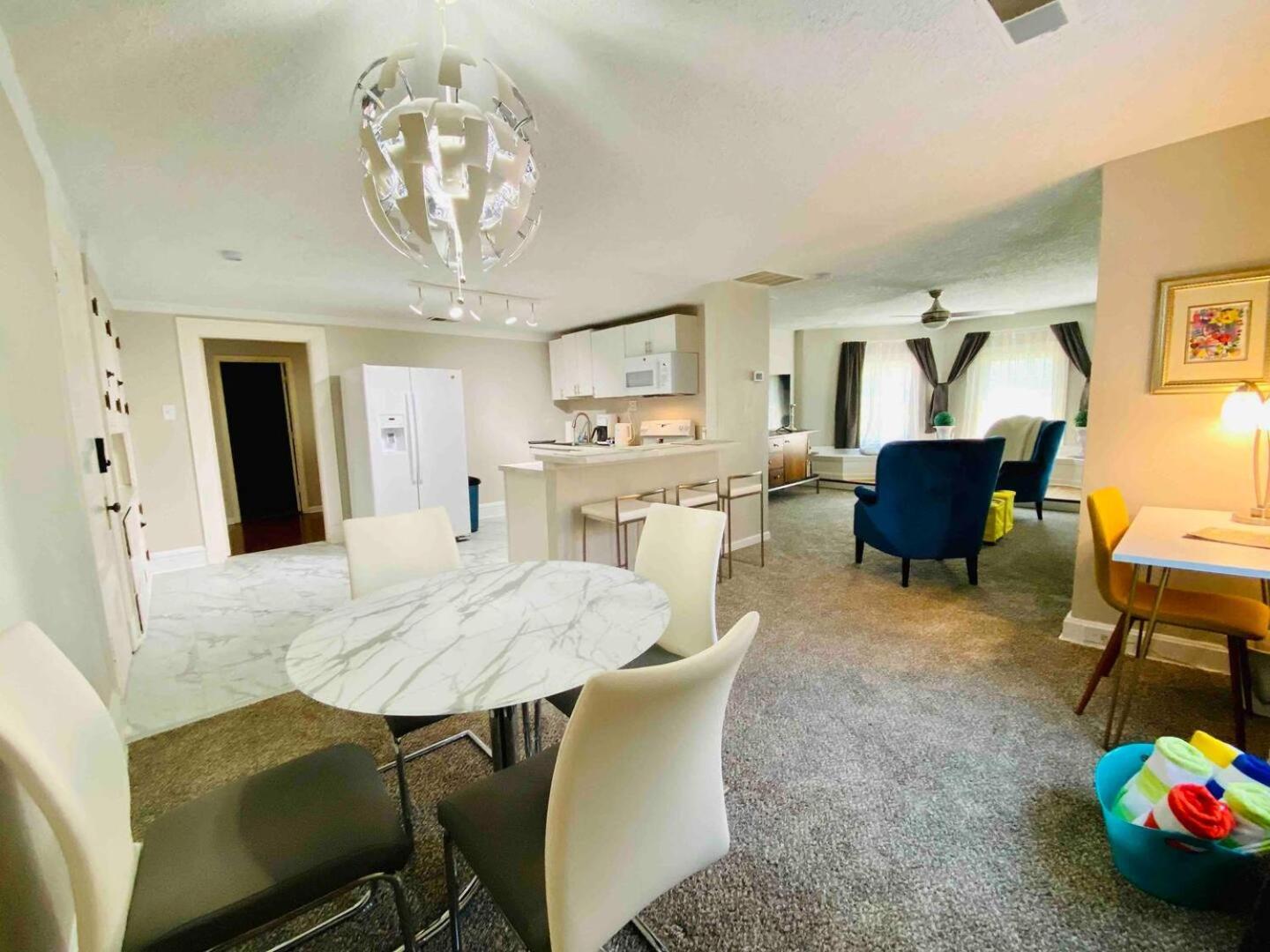 Appartamento Waterman Blvd Tower Grove Esterno foto